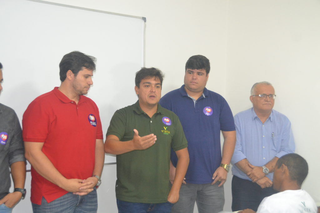 04 - Vista Lagoa realiza aula inaugural de curso gratuito para moradores da Barra Nova